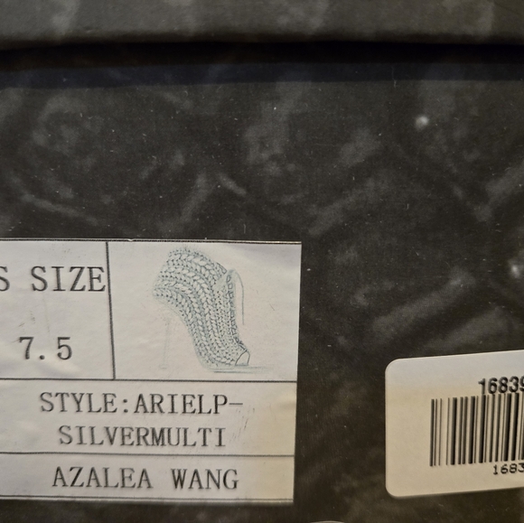 Azalea Wang Ariel Sandals Size 7.5 - Picture 6 of 6